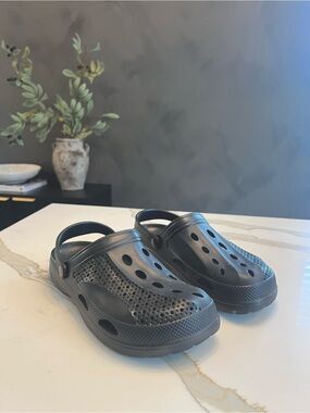 Mens Black Comfort Clog Shoes